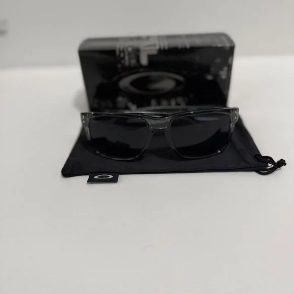 Oakley Holbrook Smoke Gray Frame 9102 Black Lenses - Picture 7 of 7